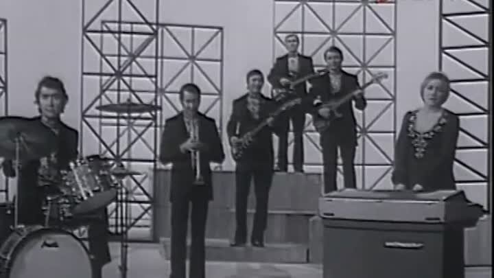 Снежинка (Ю.Саульский-П.Леонидов) – Самоцветы, 1973